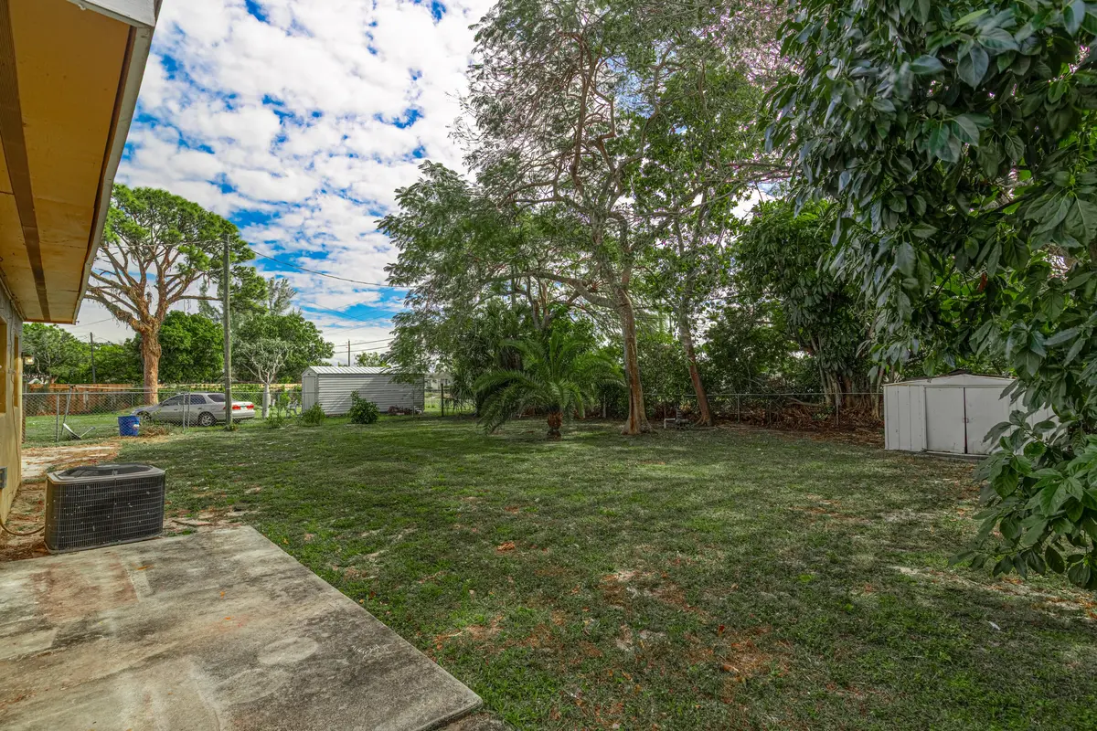 Back Home-B at 5652 S Rue Road, West Palm Beach