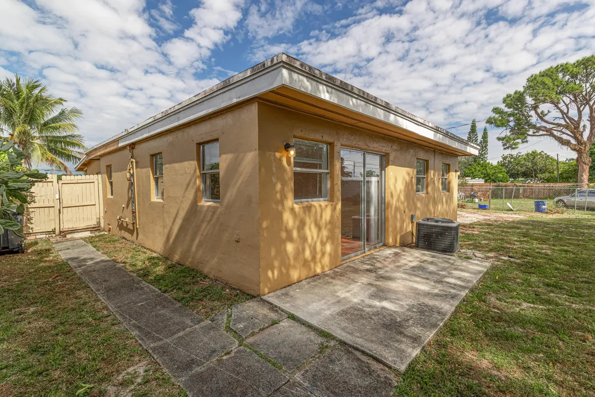 Back Home-C at 5652 S Rue Road, West Palm Beach