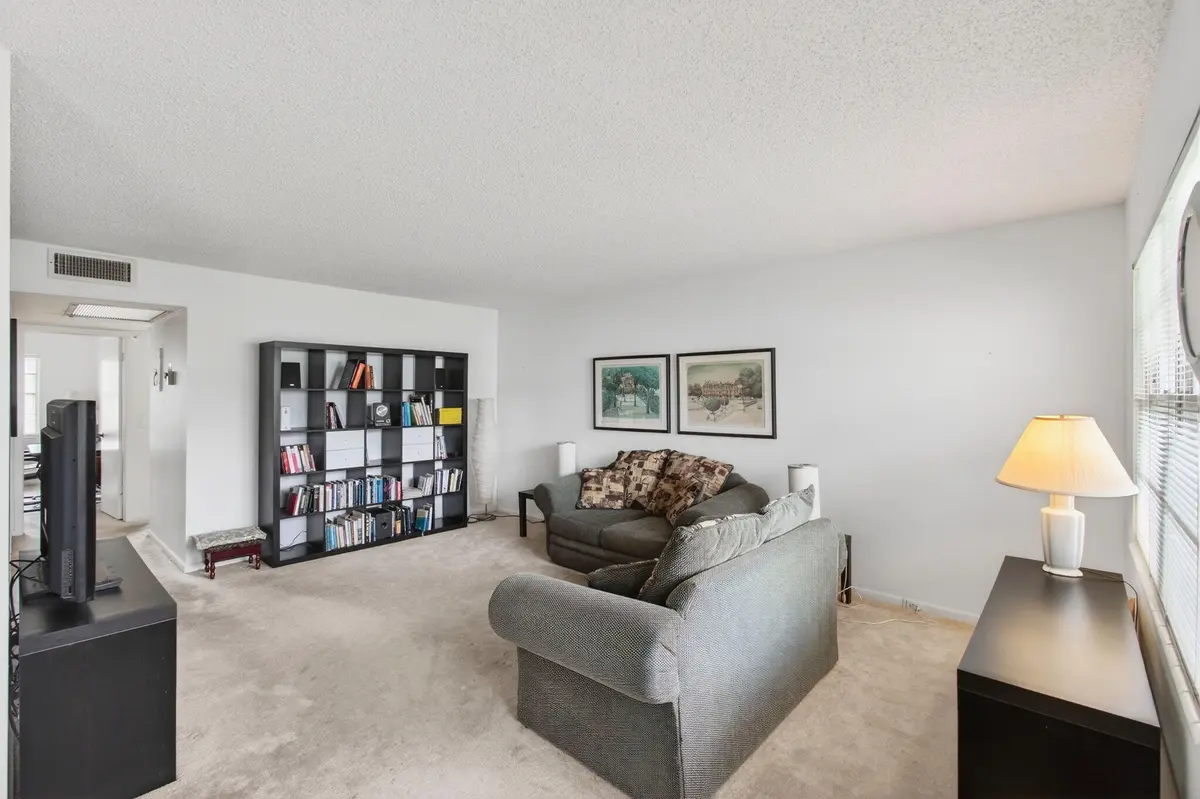 11-web-or-mls-DSC_6018 at 321 Fanshaw H, Boca Raton