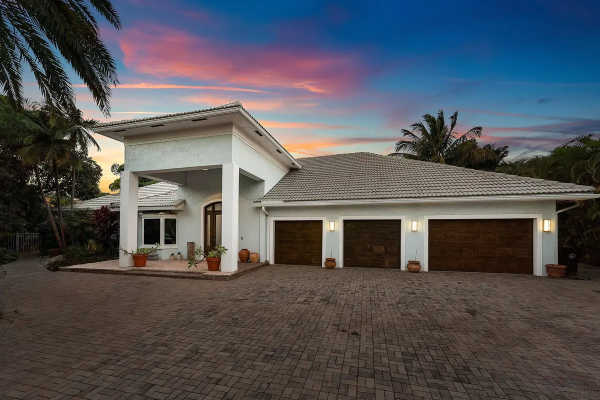 front at 2311 NE 47th Street, Lighthouse Point
