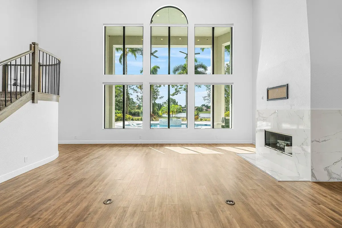 grand rm at 10500 SW Lands End Place, Palm City
