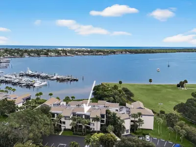 1660 Twelve Oaks Way 303, North Palm Beach – Condominium for sale