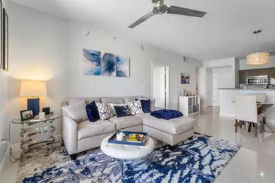 550 Okeechobee Boulevard 1112, West Palm Beach – Condominium for sale