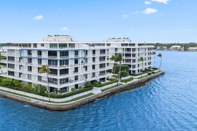 2155 Ibis Isle Road Ph 3, Palm Beach – sold