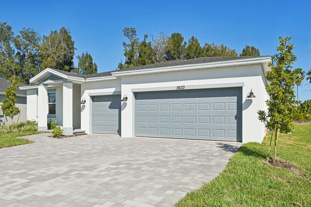 5633 Hampton Park Cir Vero (4) at 5633 Hampton Park Circle, Vero Beach