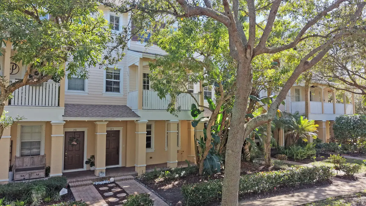 285 E Bay Cedar Circle at 285 E Bay Cedar Circle, Jupiter