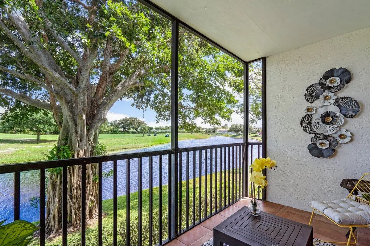 Welcome to 501 Greensward Ln! at 501 Greensward Lane 101-C, Delray Beach