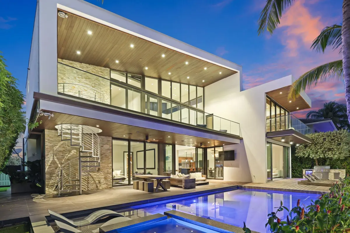 Twilight Photography at 830 NE 71st Street, Boca Raton