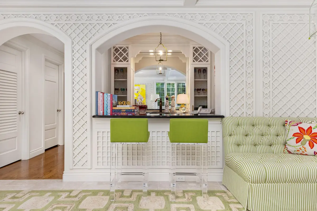 Living Room Bar at 9 Via Vizcaya, Palm Beach