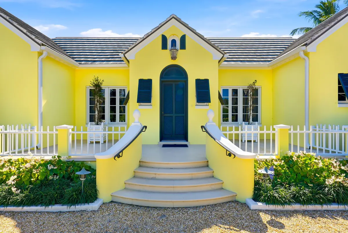 Copy of 51-web-or-mls-Z7100908-Edit at 240 Tangier Avenue, Palm Beach