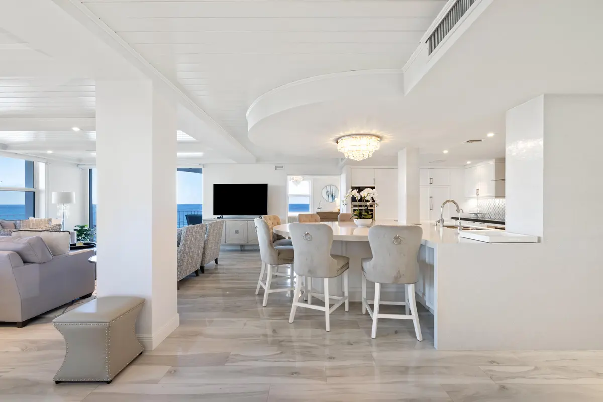 3_et6a2467 at 2295 S Ocean Boulevard 625, Palm Beach