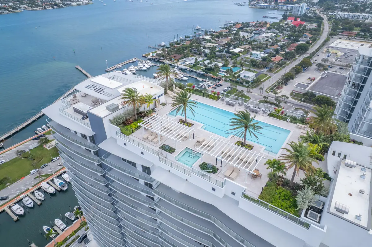 Nautilus 220 Rooftop Pool! at 220 Lake Shore Drive 1011, Lake Park