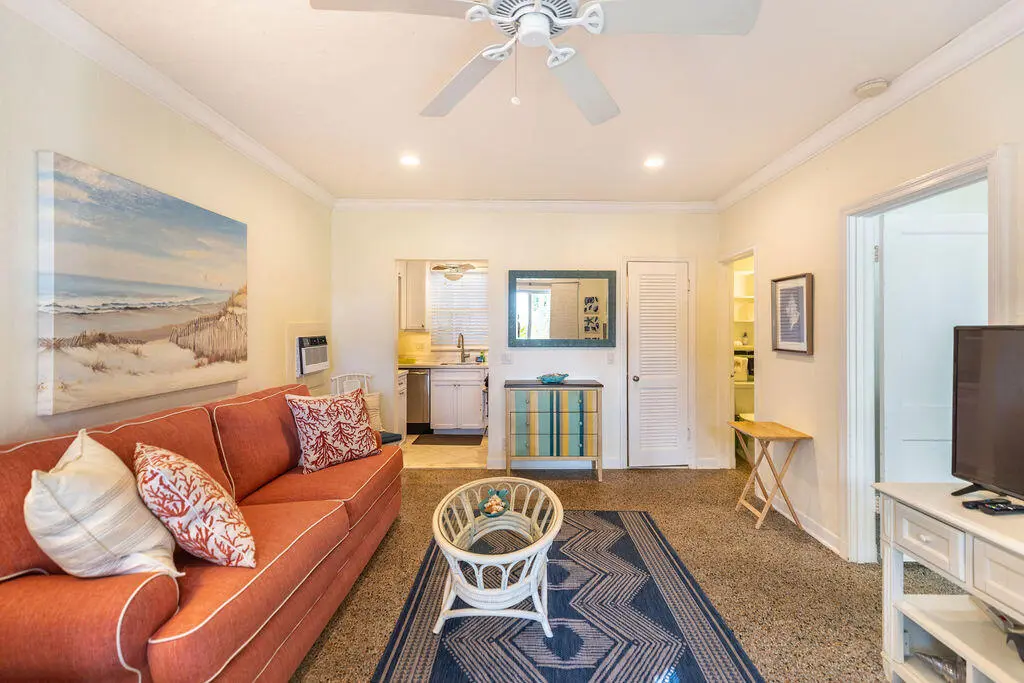 MINM6355-HDR at 88 S Ocean Boulevard, Delray Beach