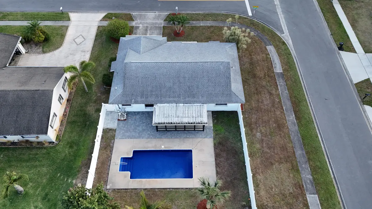 dji_fly_20260130_170634_0223_17698103109 at 2490 4th Place, Vero Beach