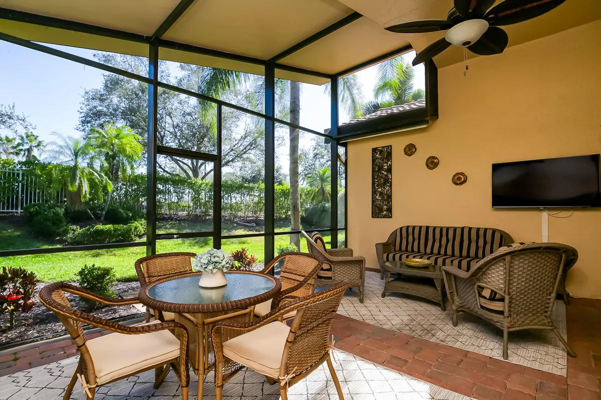 10068.OakTree-11 at 10068 SW Oak Tree Circle, Port St. Lucie