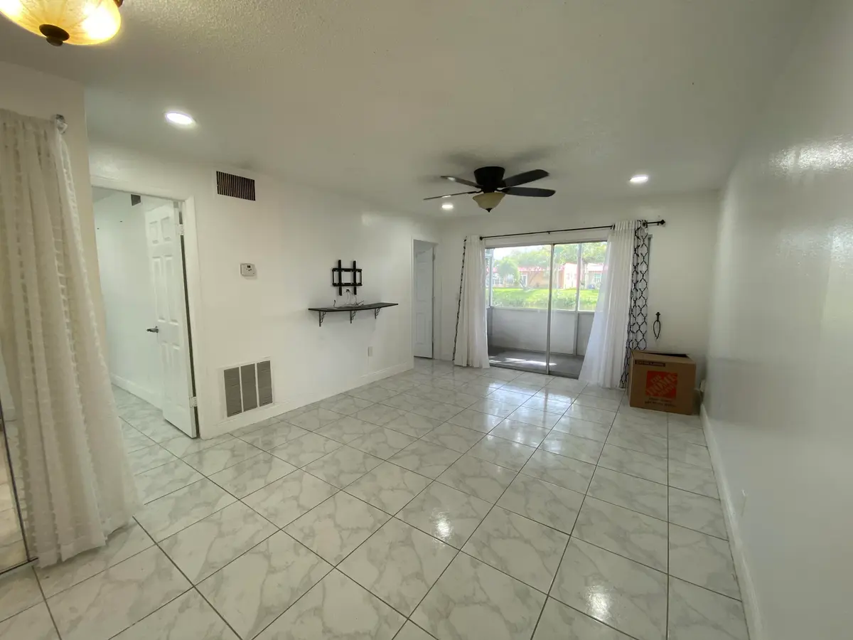 Living area at 138 Lake Frances Drive, West Palm Beach
