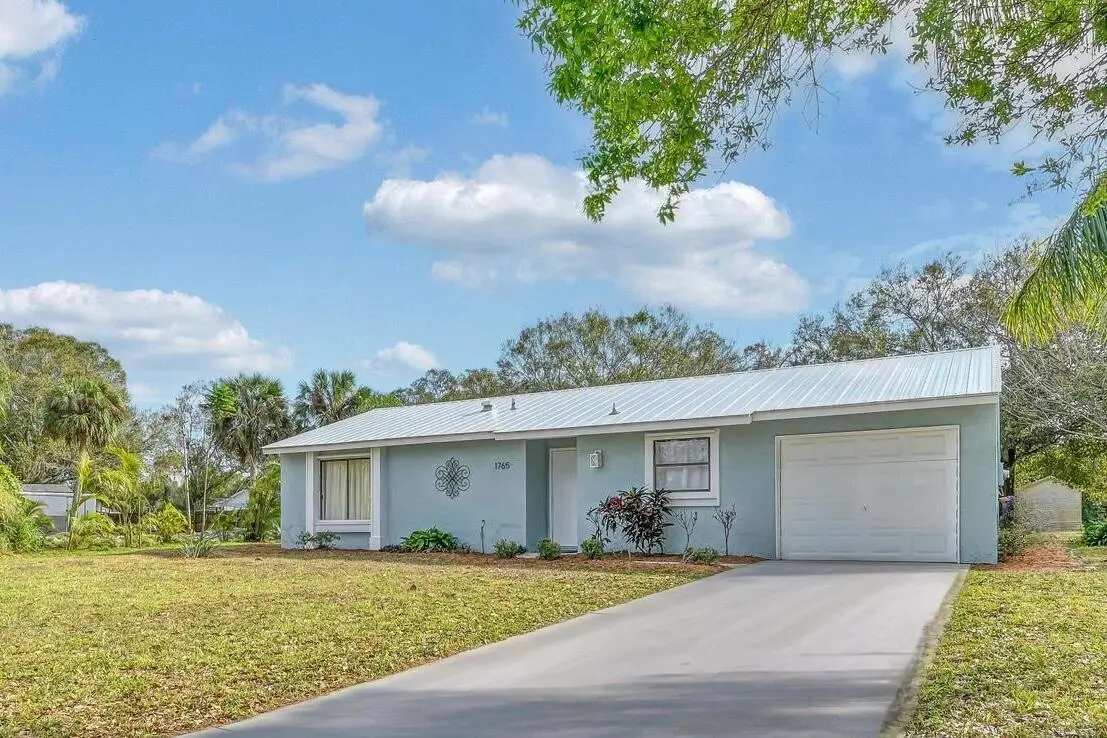 Untitled design (1) at 1765 24th Place, Vero Beach