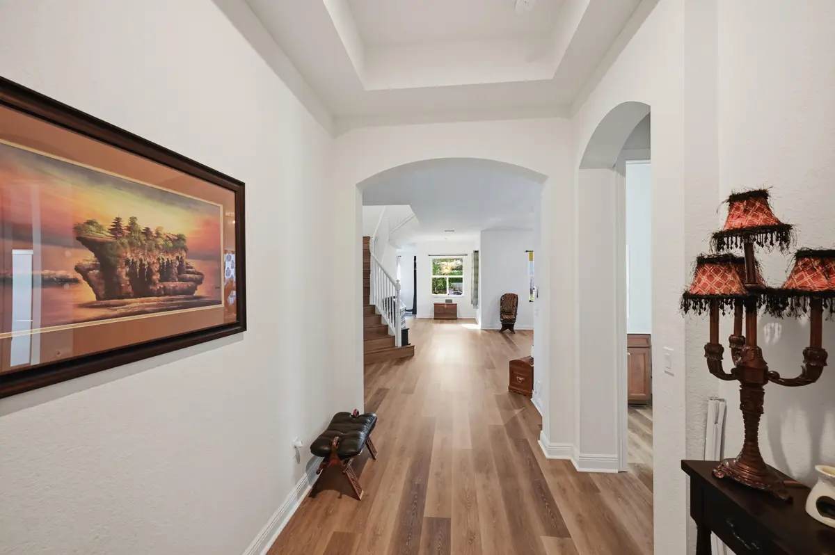 Foyer at 9061 Cattail Run, Parkland