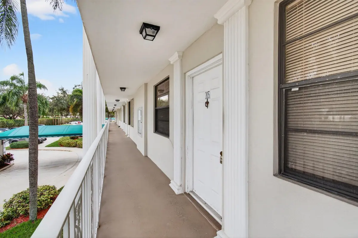 5-web-or-mls-DSC_7984 at 6049 Balboa Circle 205, Boca Raton