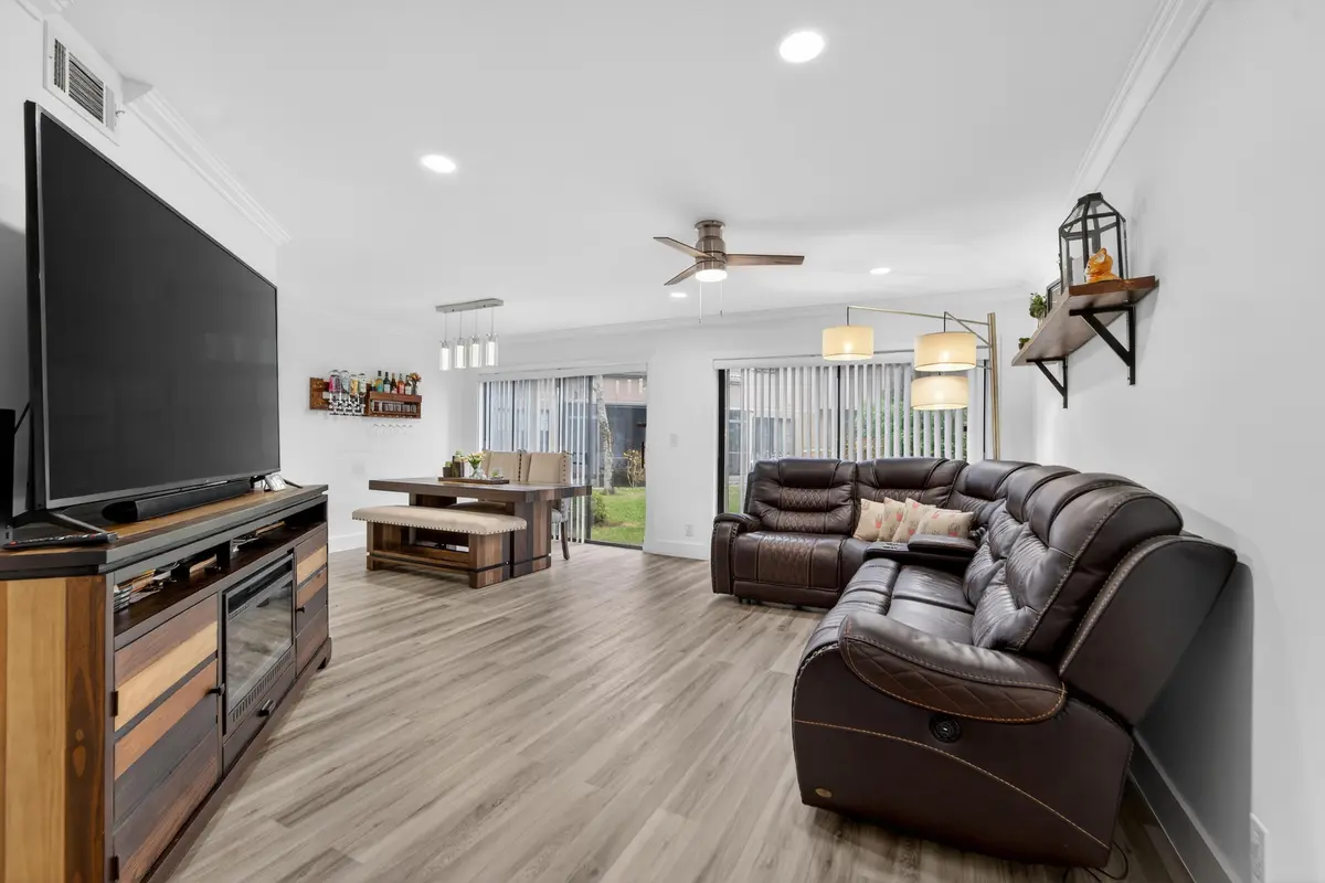 013026-286 at 1672 Cypress Pointe Drive 1a, Coral Springs