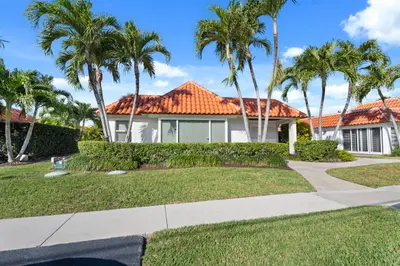1369 Lands End Road, Manalapan – sold