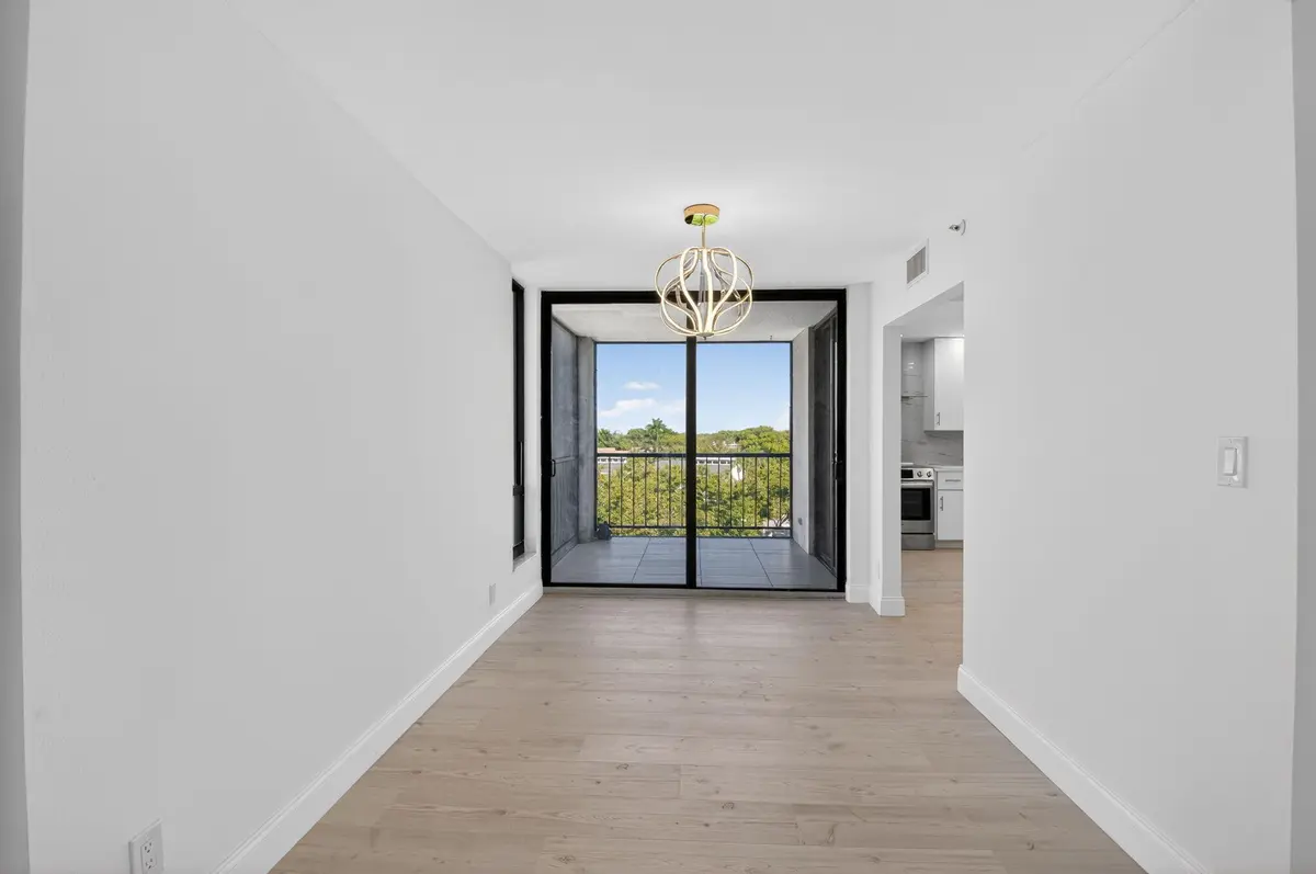 Dining Area at 7738 Lakeside Boulevard 352, Boca Raton