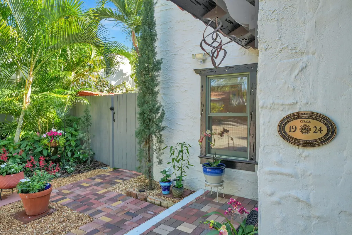 03_Image_3_mls at 744 Penn Street, West Palm Beach