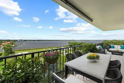 3460 S Ocean Boulevard 510, Palm Beach – Condominium for sale