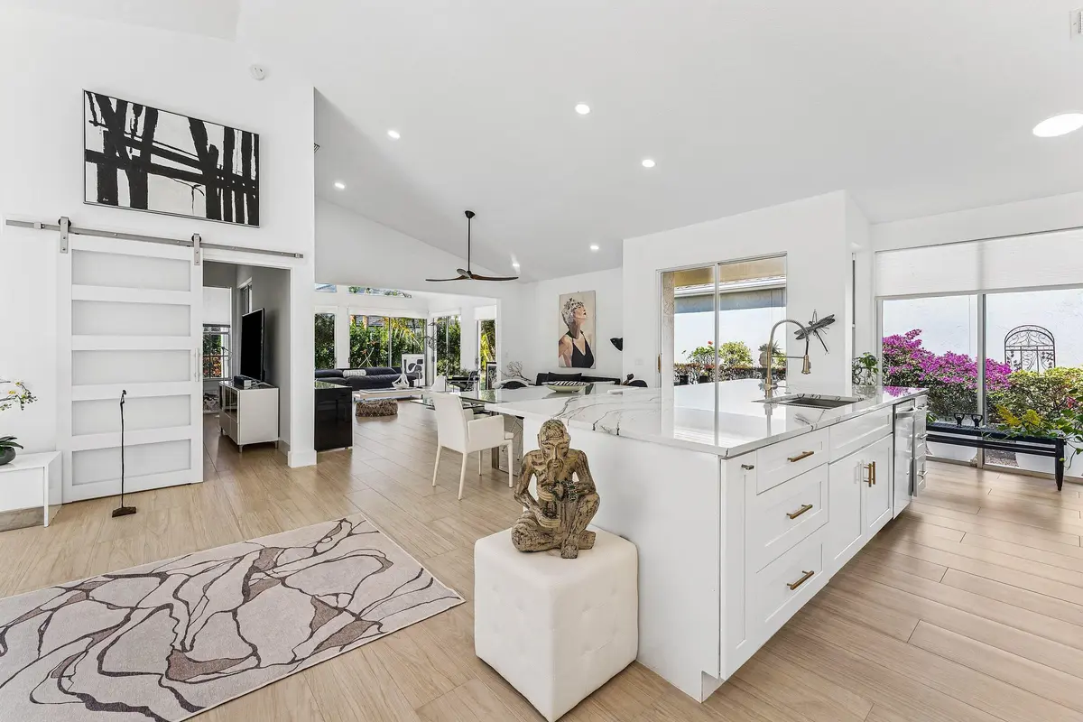 Palm Grove at 13853 Palm Grove Place, Palm Beach Gardens
