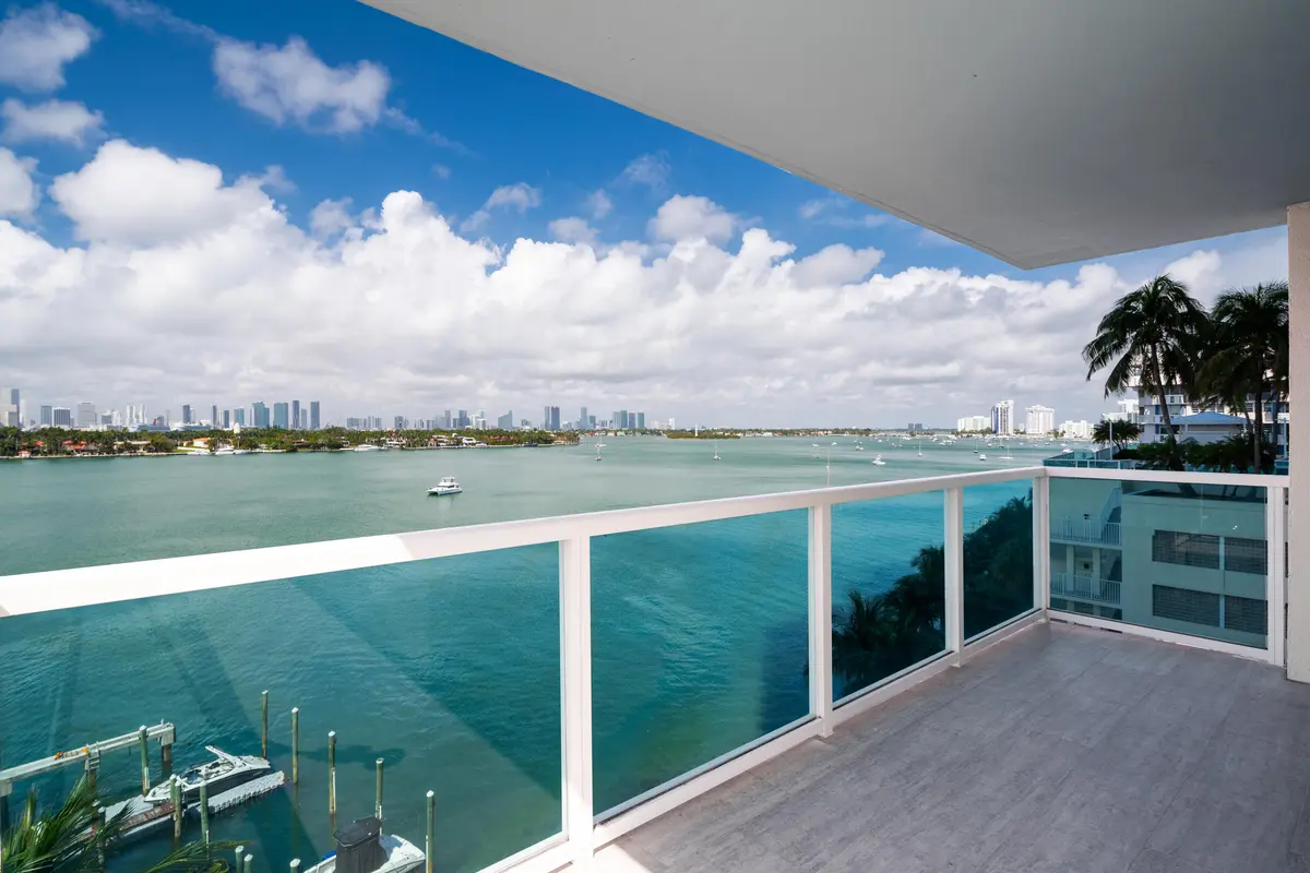 AlexTphoto.com - 650 West Ave, Apt 701-0 at 650 W West Avenue 701, Miami Beach