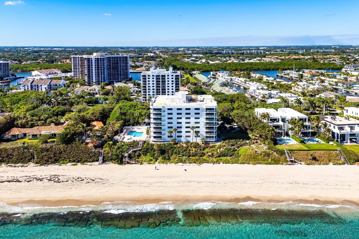 Parker Highland at 4605 S Ocean Boulevard 4c, Highland Beach