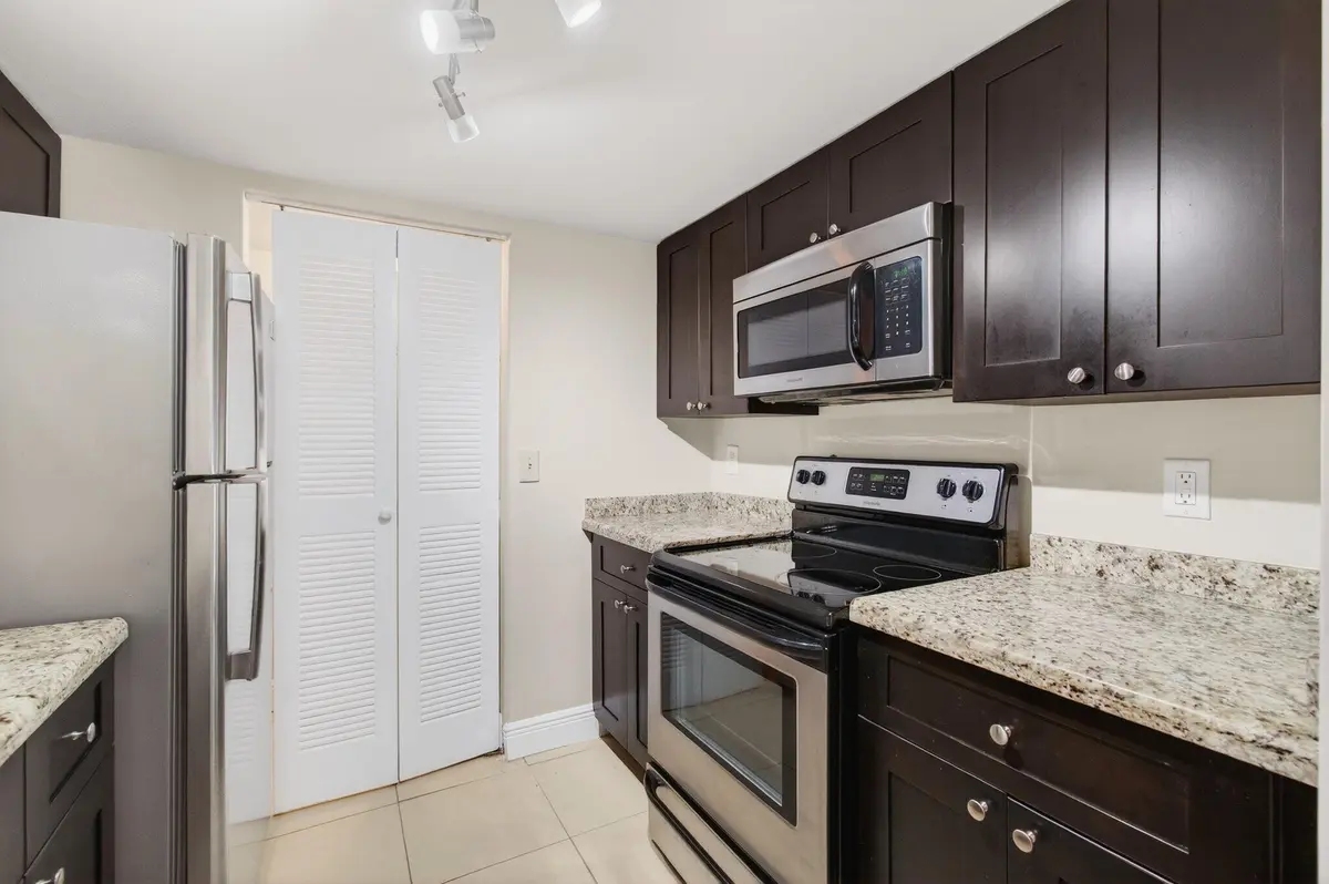23-web-or-mls-DSC_2994 at 9901 Westview Drive 324, Coral Springs