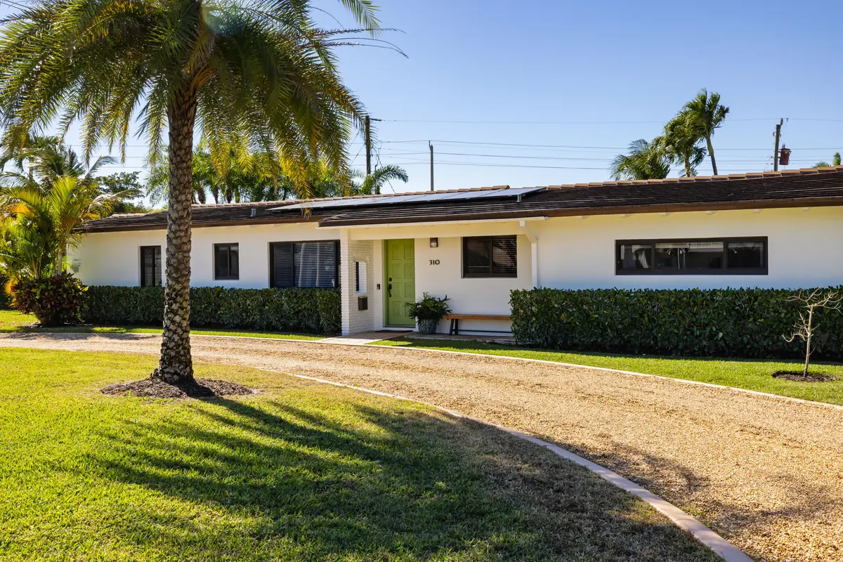 4_et6a2510 at 310 Orange Way, West Palm Beach