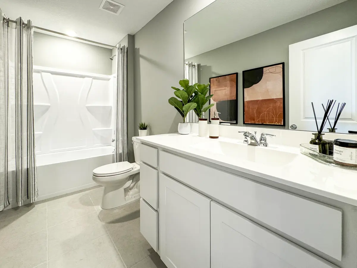 PBH_BrystolWylder_Pic_Honor_Bath2_F2 at 5987 NW Pickering Drive, Port St. Lucie