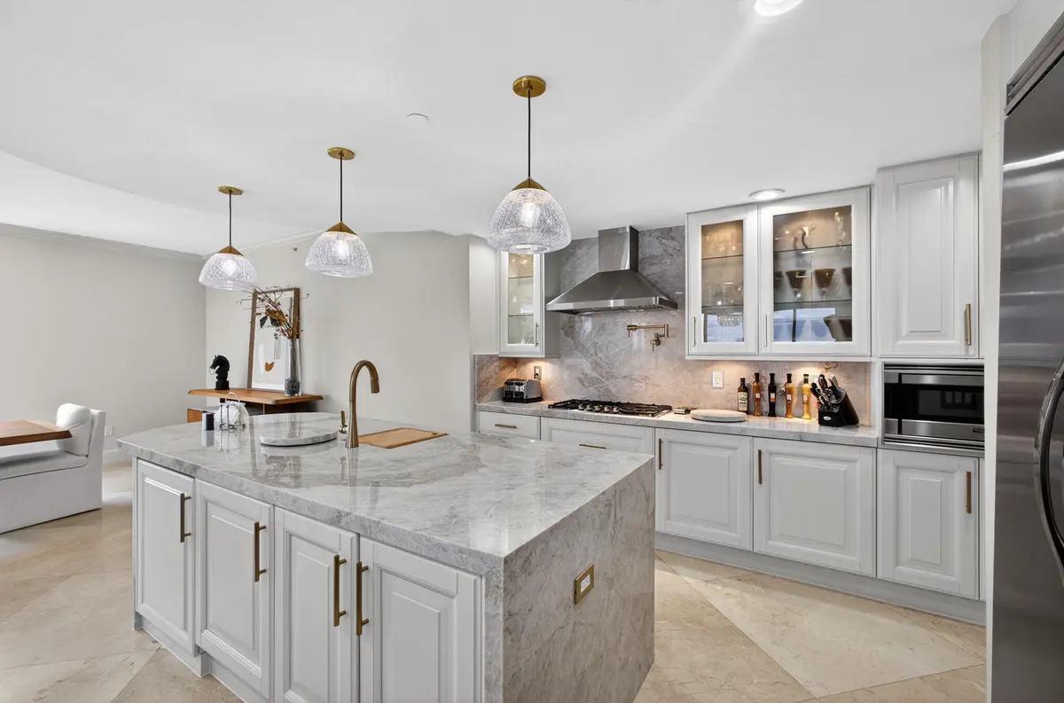 10-web-or-mls-5D1A4530 at 3800 N Ocean Drive 452, Singer Island