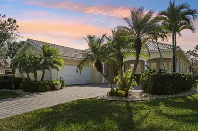 8693 SE Nicolete Lane, Hobe Sound – sold