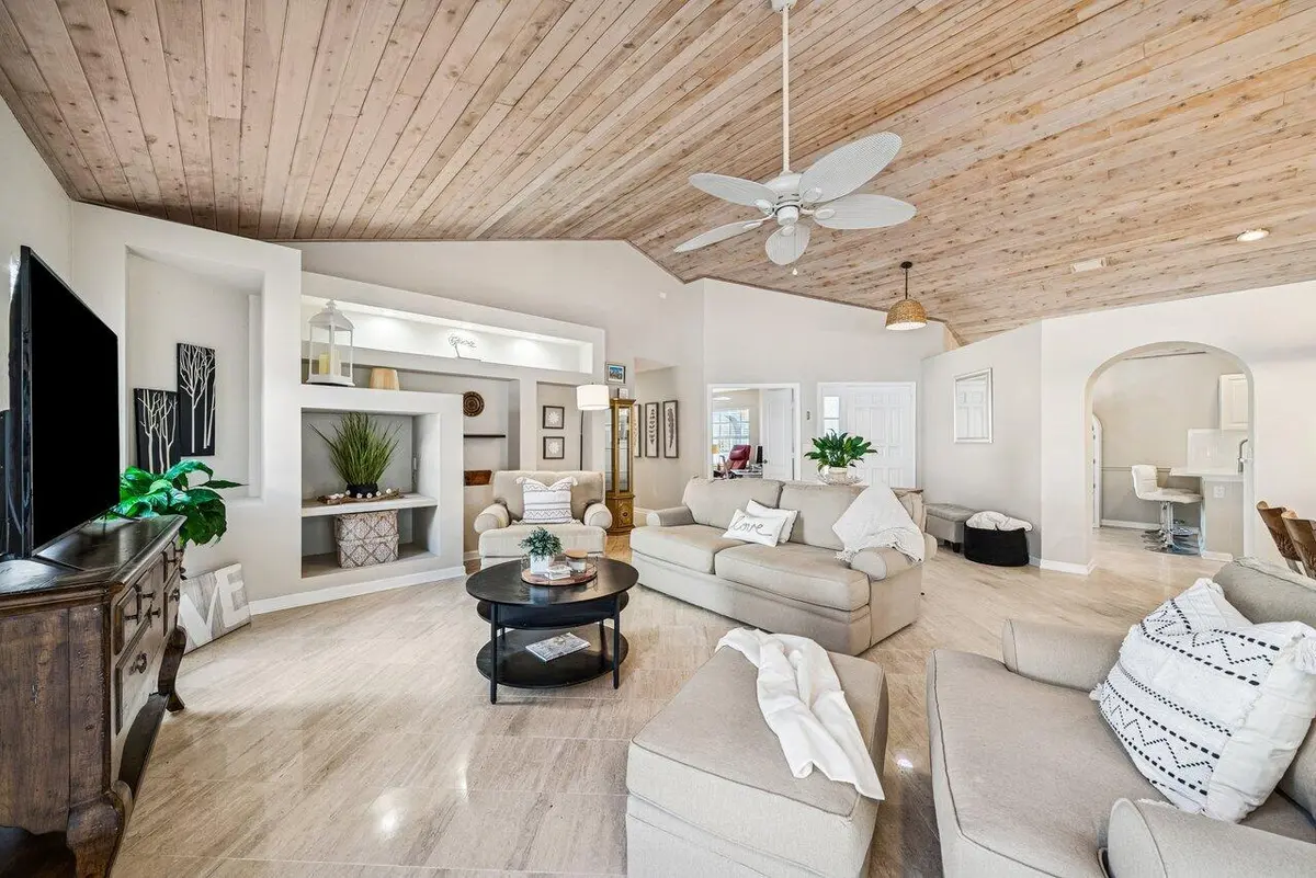 Living Room at 9112 Baybury Lane, West Palm Beach