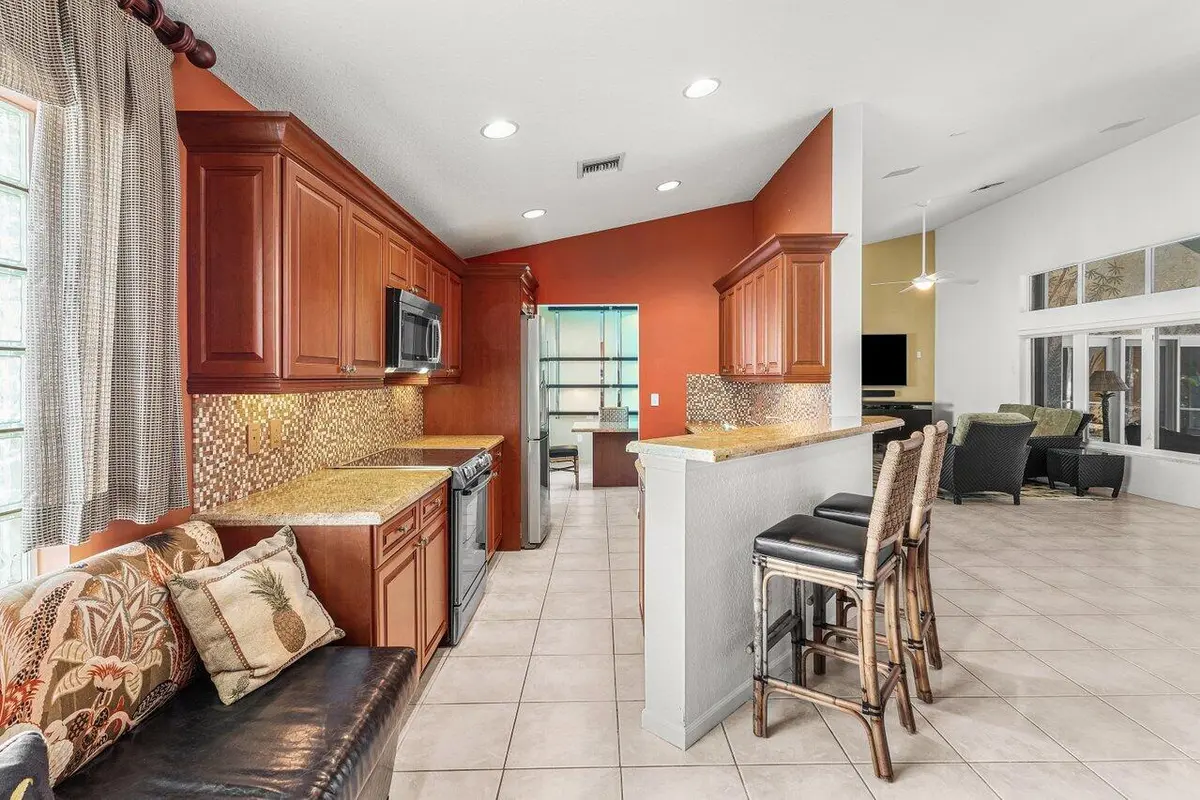006-7812EdinburoughLane-DelrayBeach-FL-3 at 7812 Edinburough Lane, Delray Beach