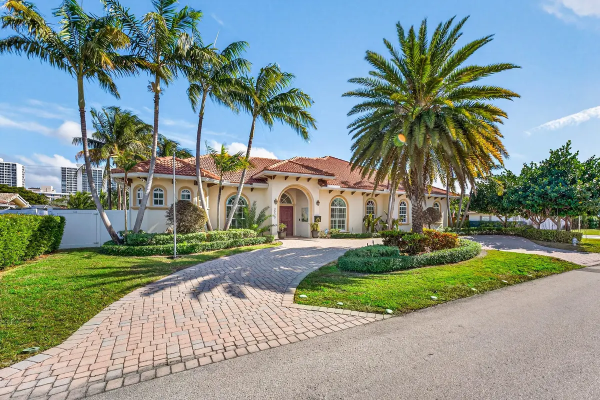 007-2920SpanishRiverRoad-BocaRaton-FL-33 at 2920 Spanish River Road, Boca Raton