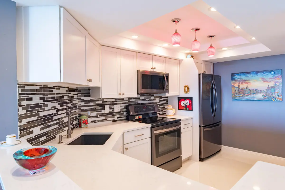 © Clark-2400 Presidential Way 1506-003 at 2400 Presidential Way 1506, West Palm Beach