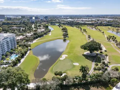 2400 Presidential Way 1506, West Palm Beach – sold
