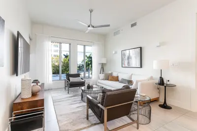 155 E Boca Raton Road 409, Boca Raton – sold