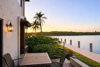1005 Russell Drive 1, Highland Beach – sold