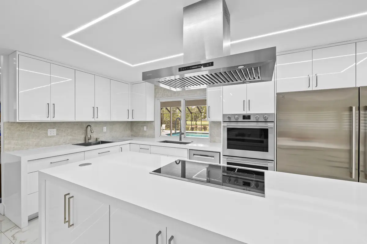 _62_7915 at 10603 Boca Woods Lane, Boca Raton
