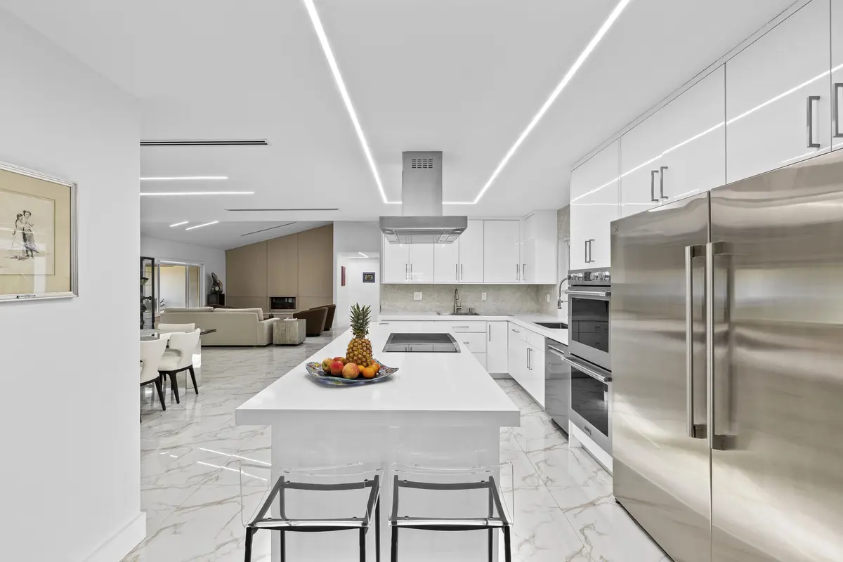 _62_7930 at 10603 Boca Woods Lane, Boca Raton