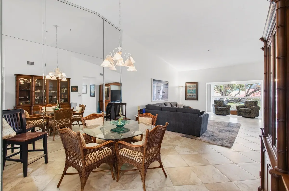 20-web-or-mls-DSC_8537 at 5876 Regal Glen Drive 203, Boynton Beach