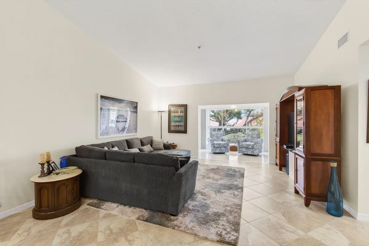 21-web-or-mls-DSC_8548 at 5876 Regal Glen Drive 203, Boynton Beach