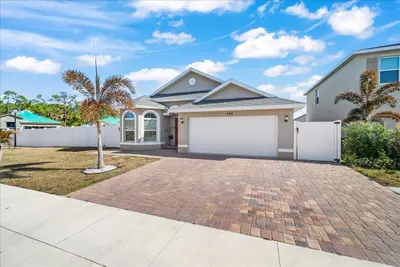340 Palm Breezes Drive, Fort Pierce – sold