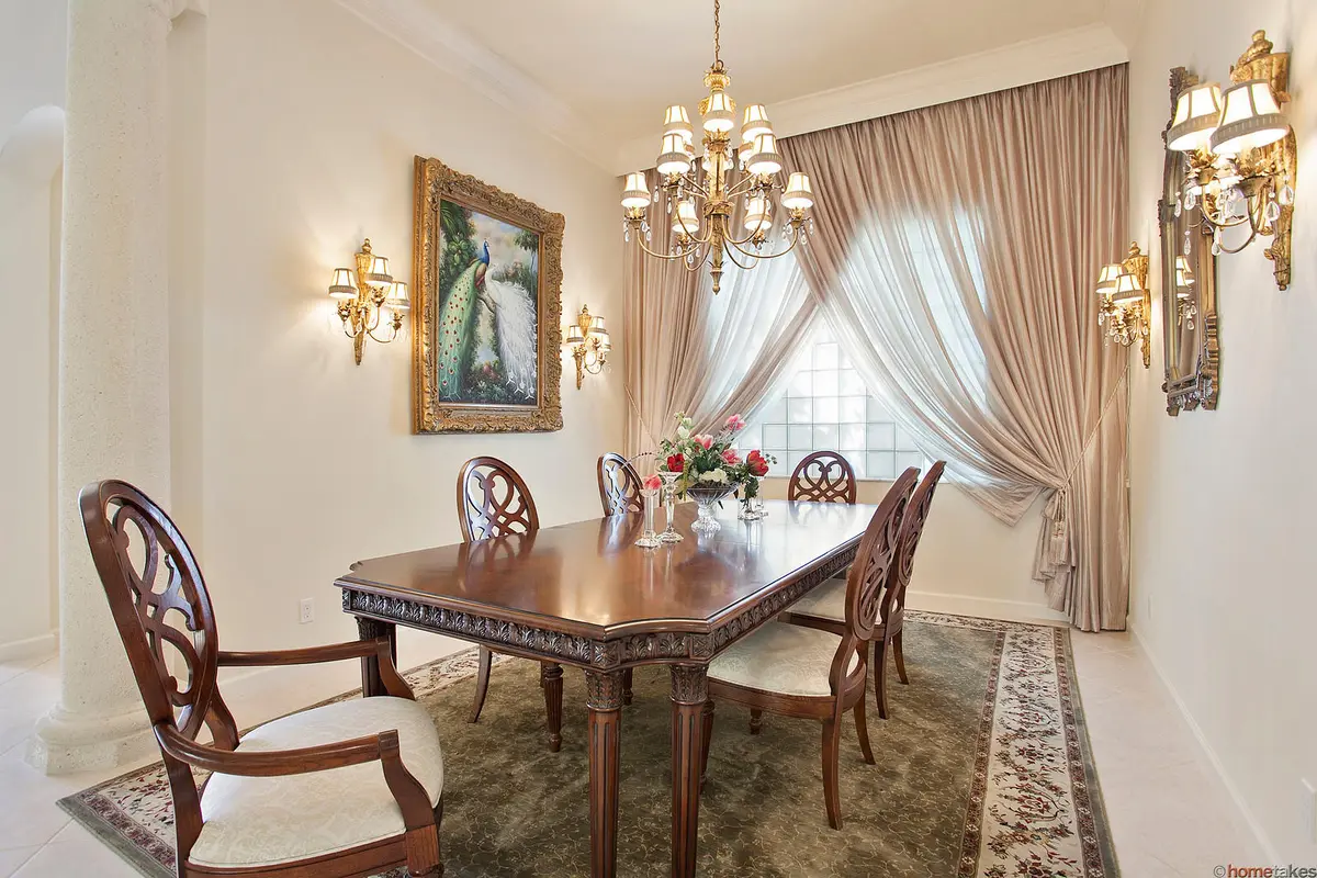 Dining Room at 206 Porto Vecchio Way, Palm Beach Gardens