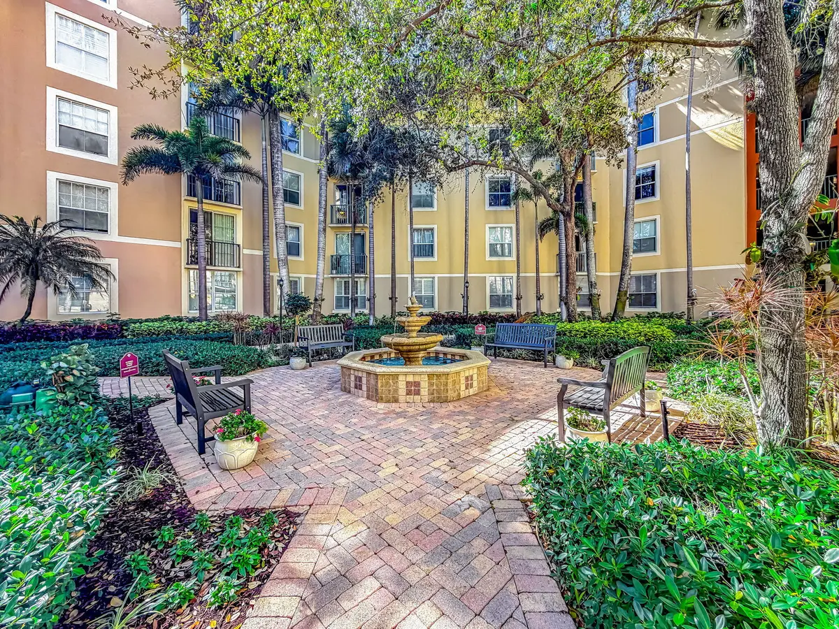 3-web-or-mls-DSC04740 at 630 S Sapodilla Avenue 218, West Palm Beach
